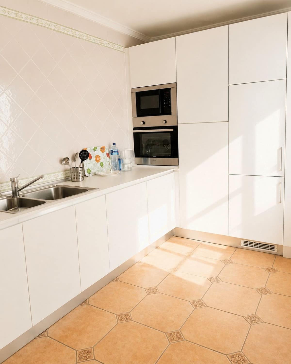 Uitzonderlijk gelijkvloers 2-slaapkamer appartement met zeezicht en ruim terras – Miraflores, Mijas Costa in Miraflores - foto 5