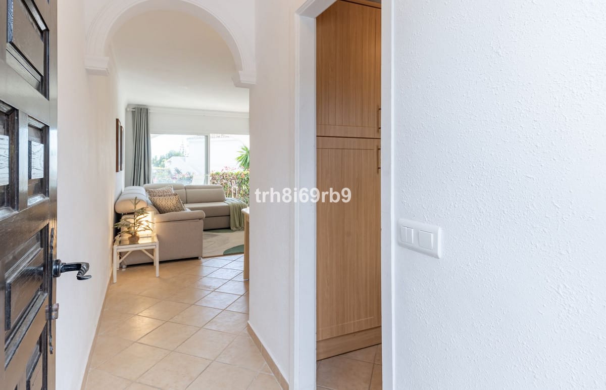 Charmant appartement in Pueblo Cortés del Golf, Benahavís in Benahavís - foto 16