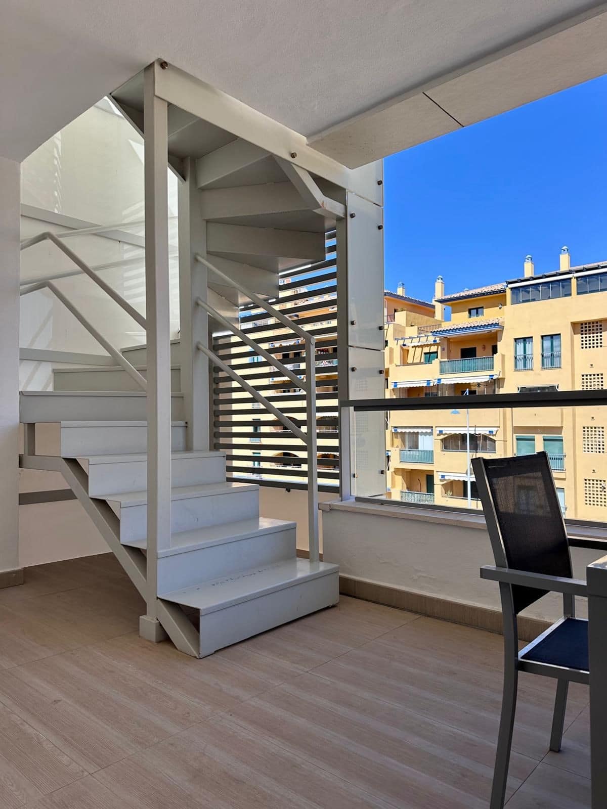 Penthouse duplex met 3 slaapkamers in Marbella in Marbella - foto 5