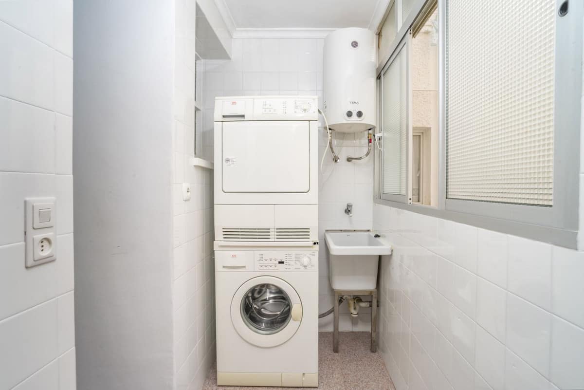 4 bedroom Apartment in Málaga in Málaga - foto 6