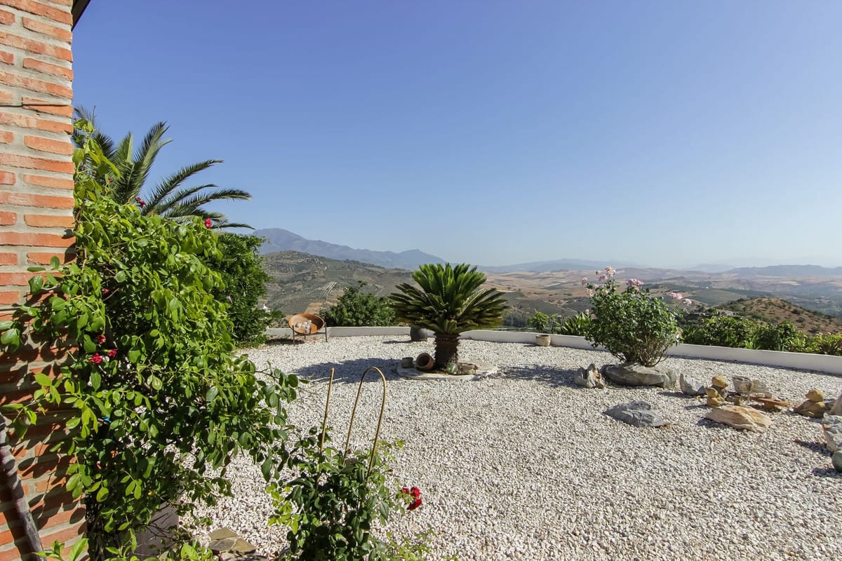 Finca met 3 slaapkamers in Guaro, Málaga in Guaro - foto 8