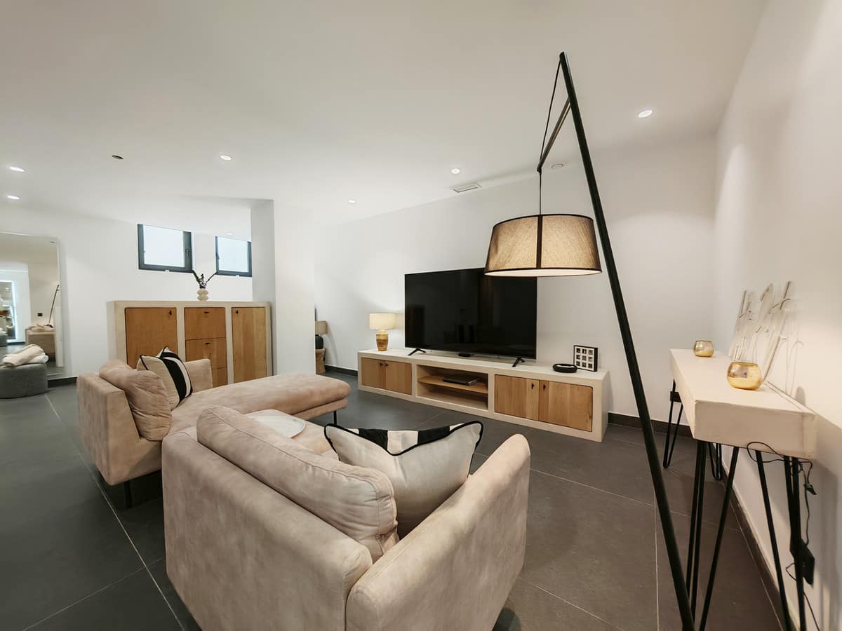 Villa met 5 slaapkamers in Estepona in Estepona - foto 3