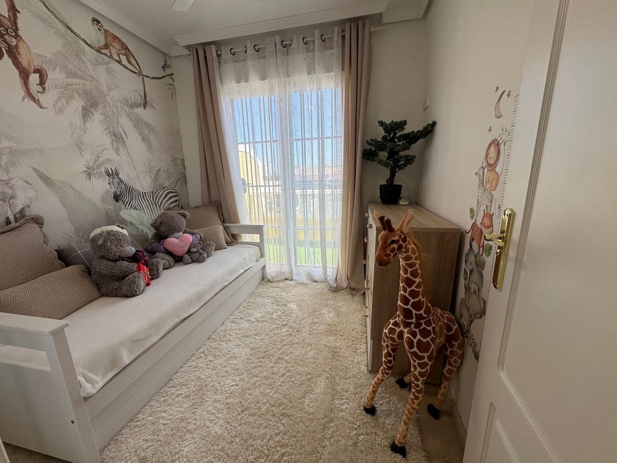 4-slaapkamer rijwoning in Calahonda met privé tuin en garage in Calahonda - foto 18