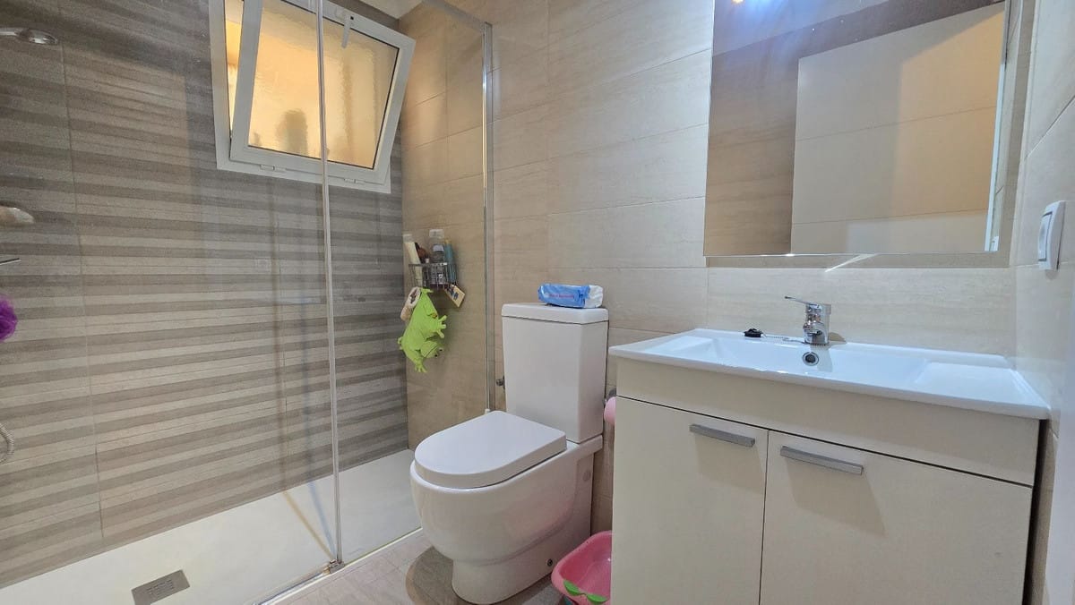 3-slaapkamer appartement in El Pinillo, Torremolinos | Terras, Zwembad, Parkeren en Opslagruimte in El Pinillo - foto 7