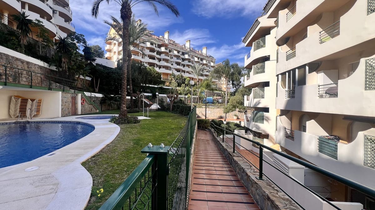 Exclusieve duplex met panoramische uitzichten in Señorío de Aloha, Nueva Andalucía in Nueva Andalucía - foto 19