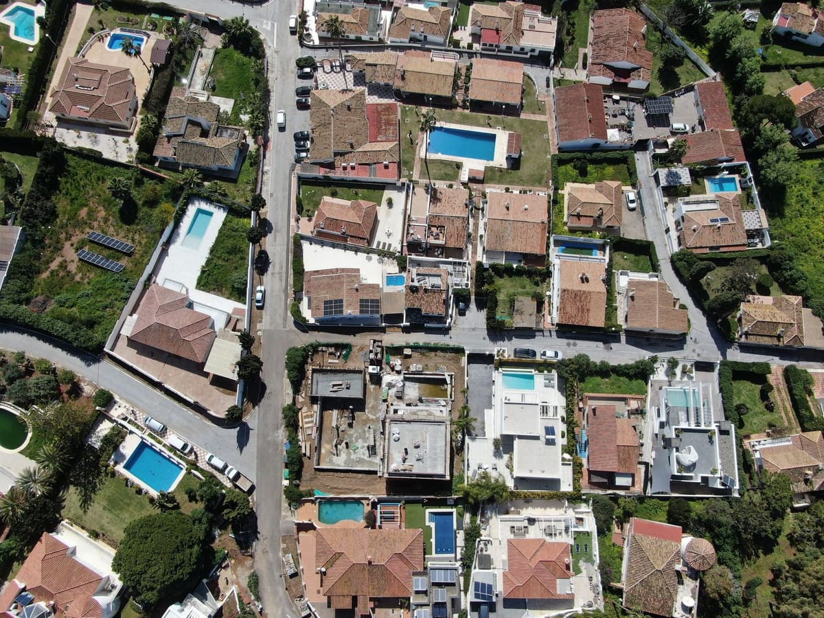 Moderne villa in El Chaparral, Málaga in El Chaparral - foto 6