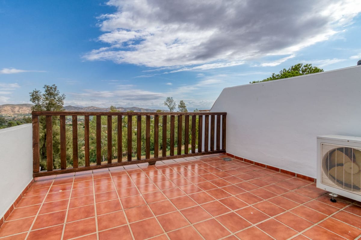 Villa met 4 slaapkamers in Alhaurín de la Torre, Málaga – Golfresort in Alhaurín de la Torre - foto 20