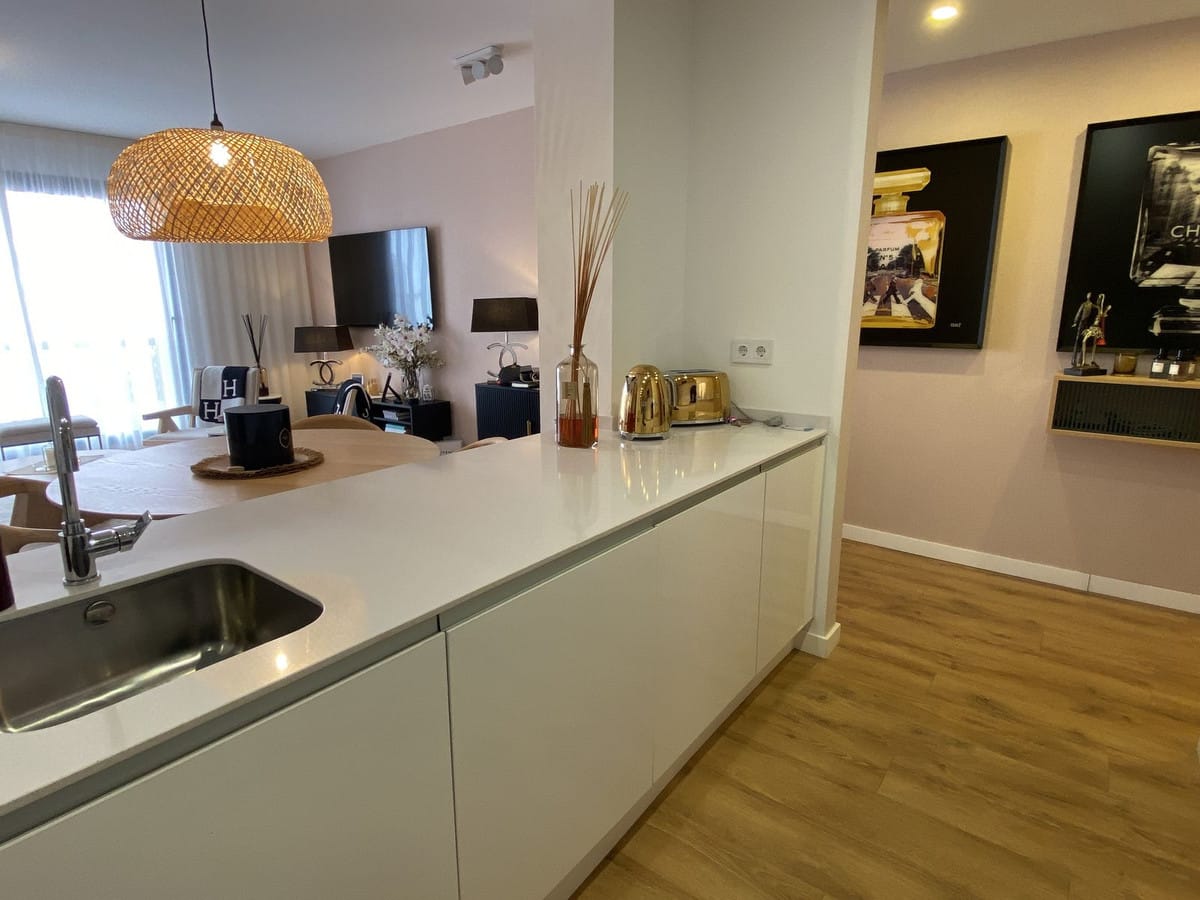 2 bedroom Apartment in Estepona in Estepona - foto 20