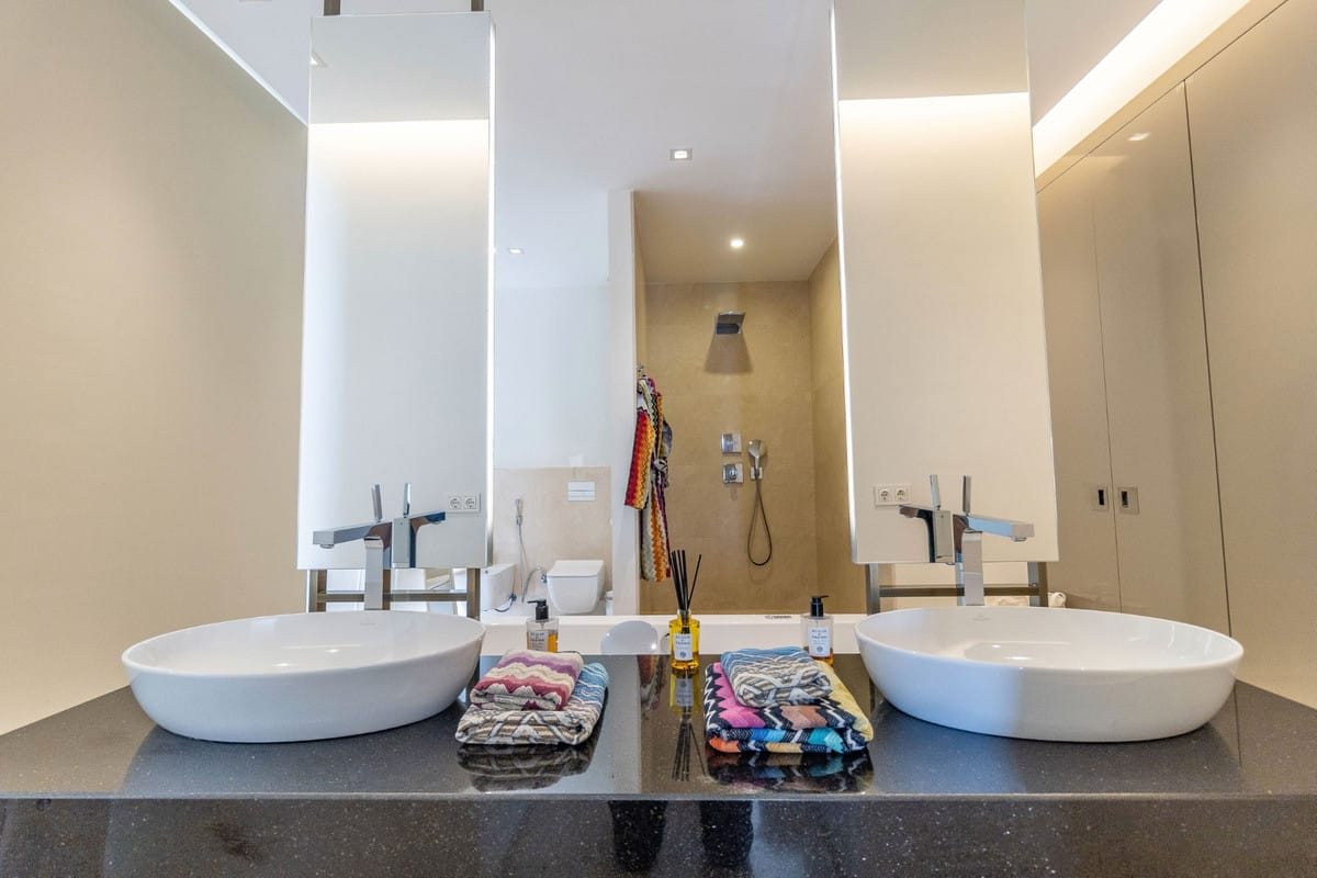 6-slaapkamer frontline-golfvilla in Los Flamingos, Benahavís in Benahavís - foto 15