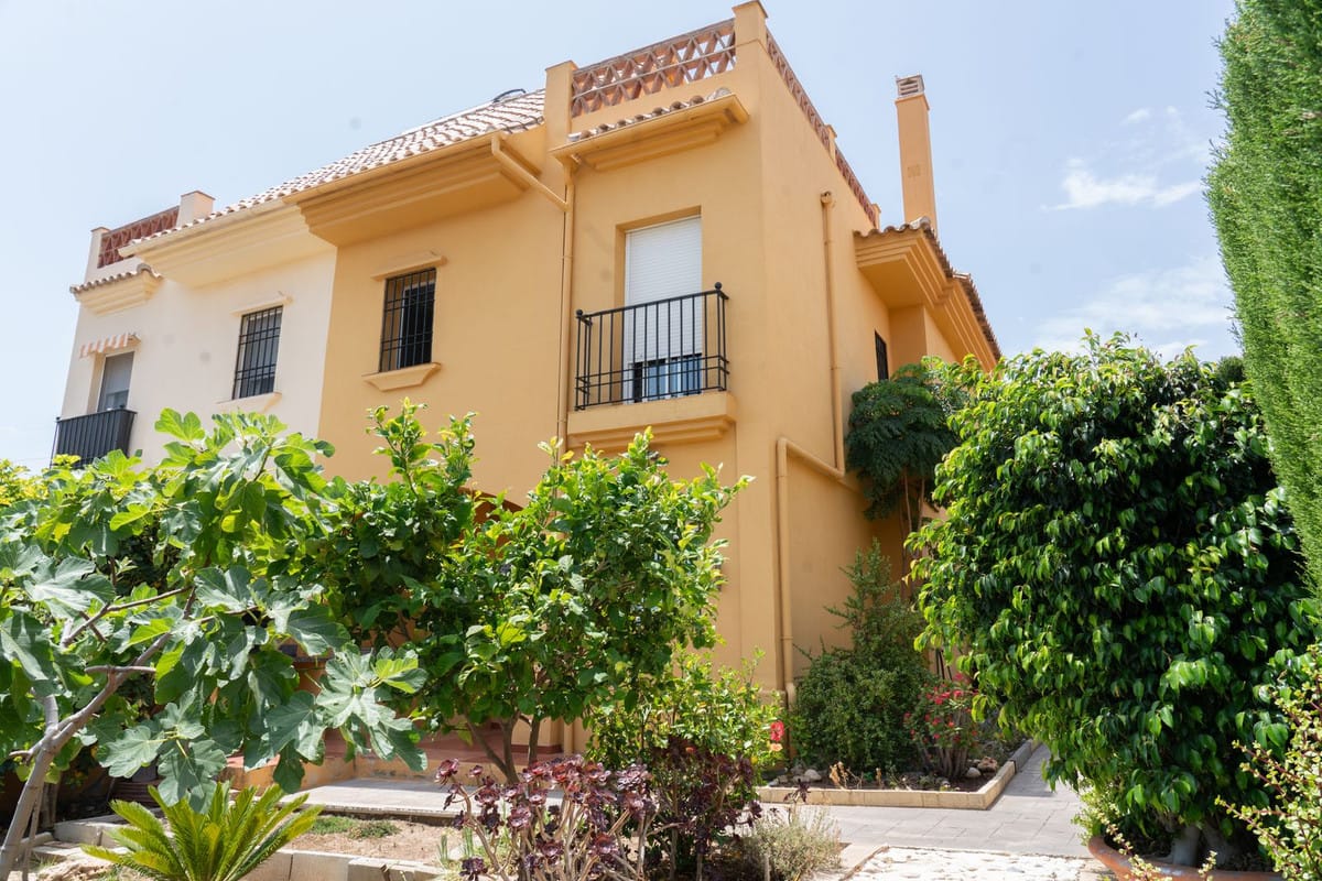 Halfvrijstaande villa met 3 slaapkamers in Riviera del Sol in Riviera del Sol - foto 11