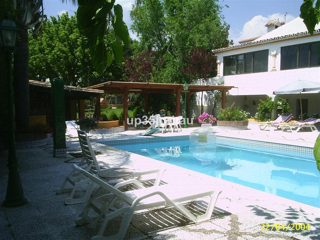 Vrijstaande villa met 5 slaapkamers in Estepona in Estepona - foto 6