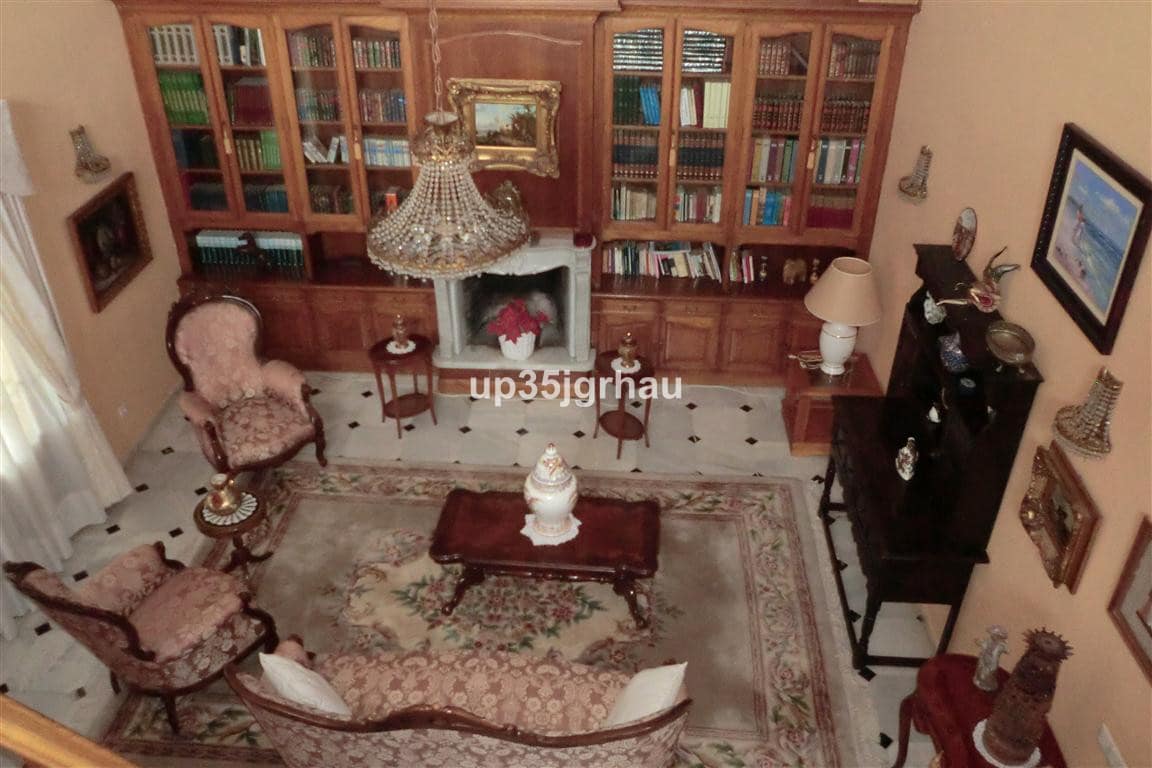 Vrijstaande villa met 5 slaapkamers in Estepona in Estepona - foto 10