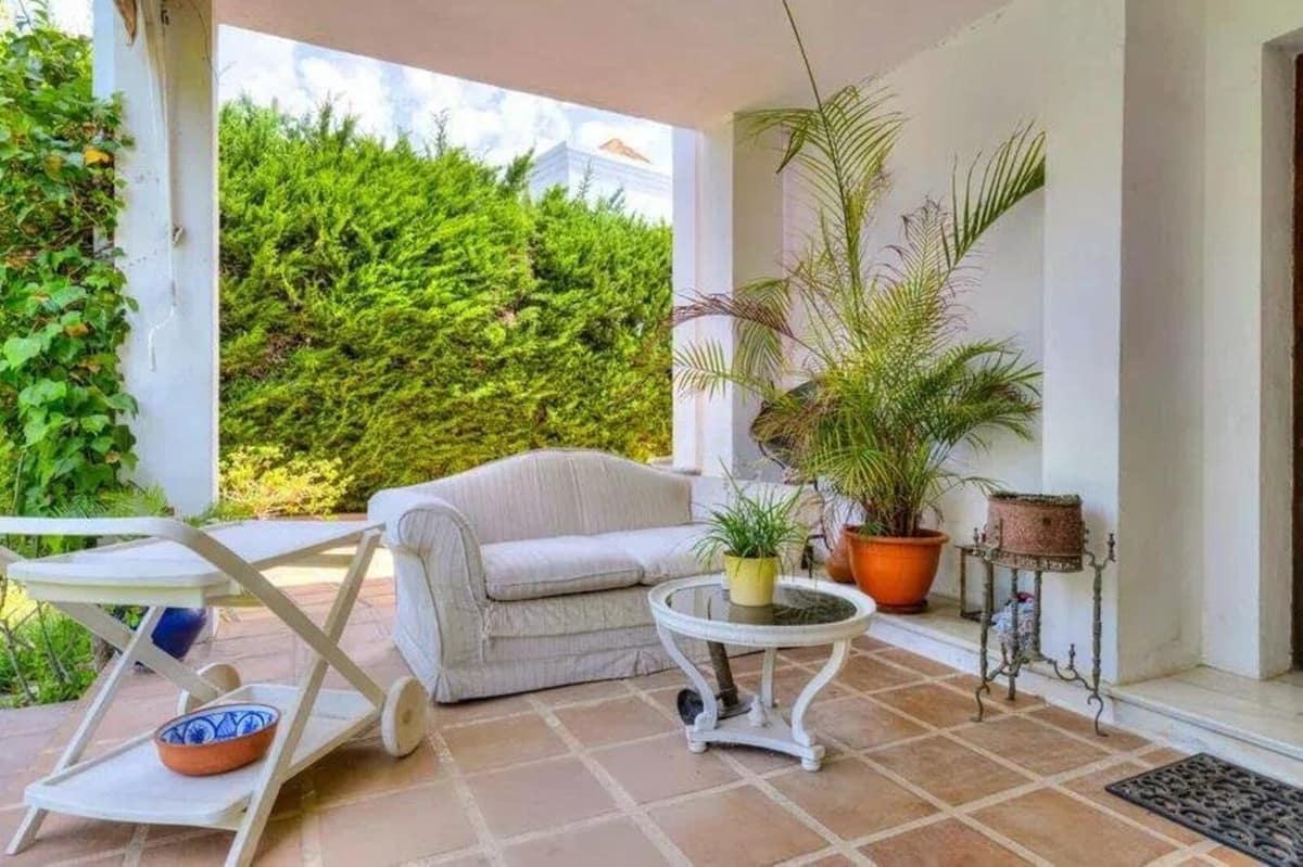 Vijf-slaapkamer villa in Nueva Andalucía in Nueva Andalucía - foto 11