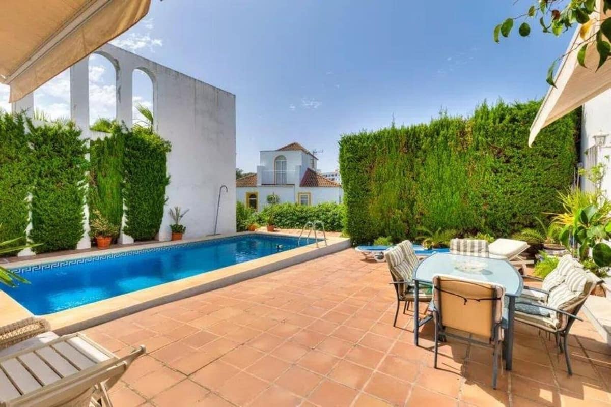 Vijf-slaapkamer villa in Nueva Andalucía in Nueva Andalucía - foto 18