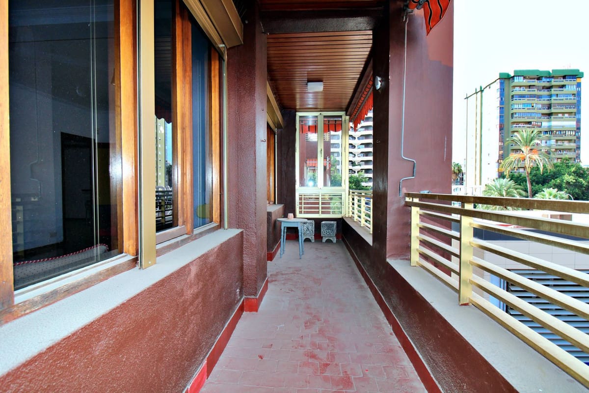 Drie­slaapkamerappartement in Málaga in Málaga - foto 6