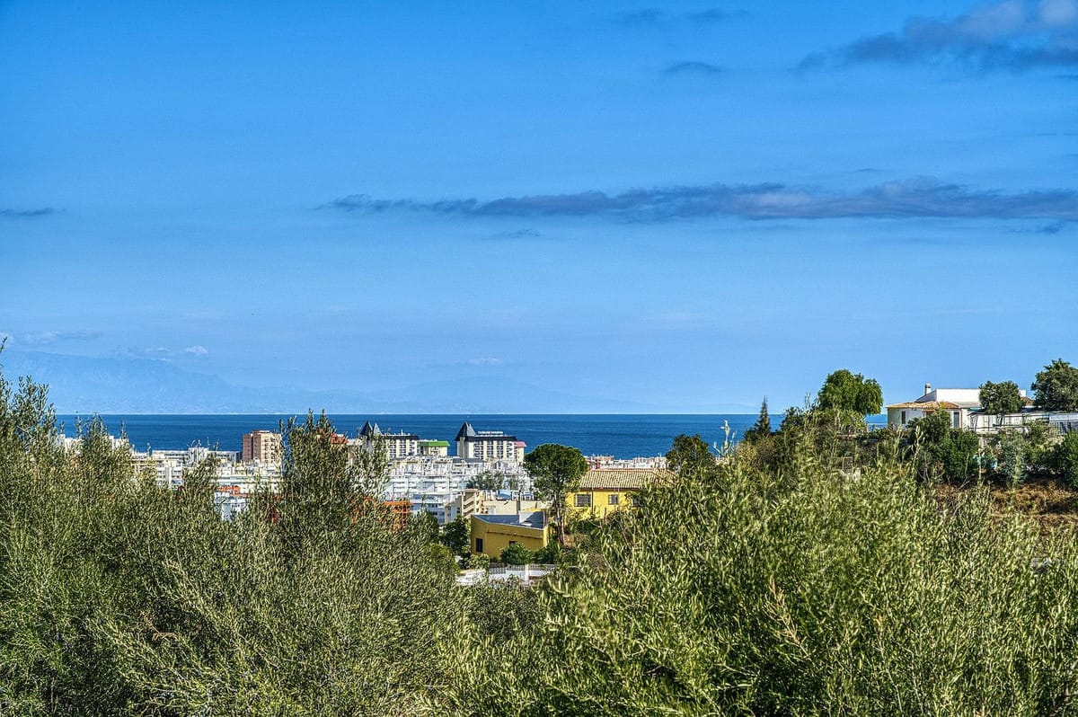 Luxe benedenverdiepingsloft met 1 slaapkamer en panoramisch zee- en bergzicht in La Cala de Mijas in La Cala de Mijas - foto 12