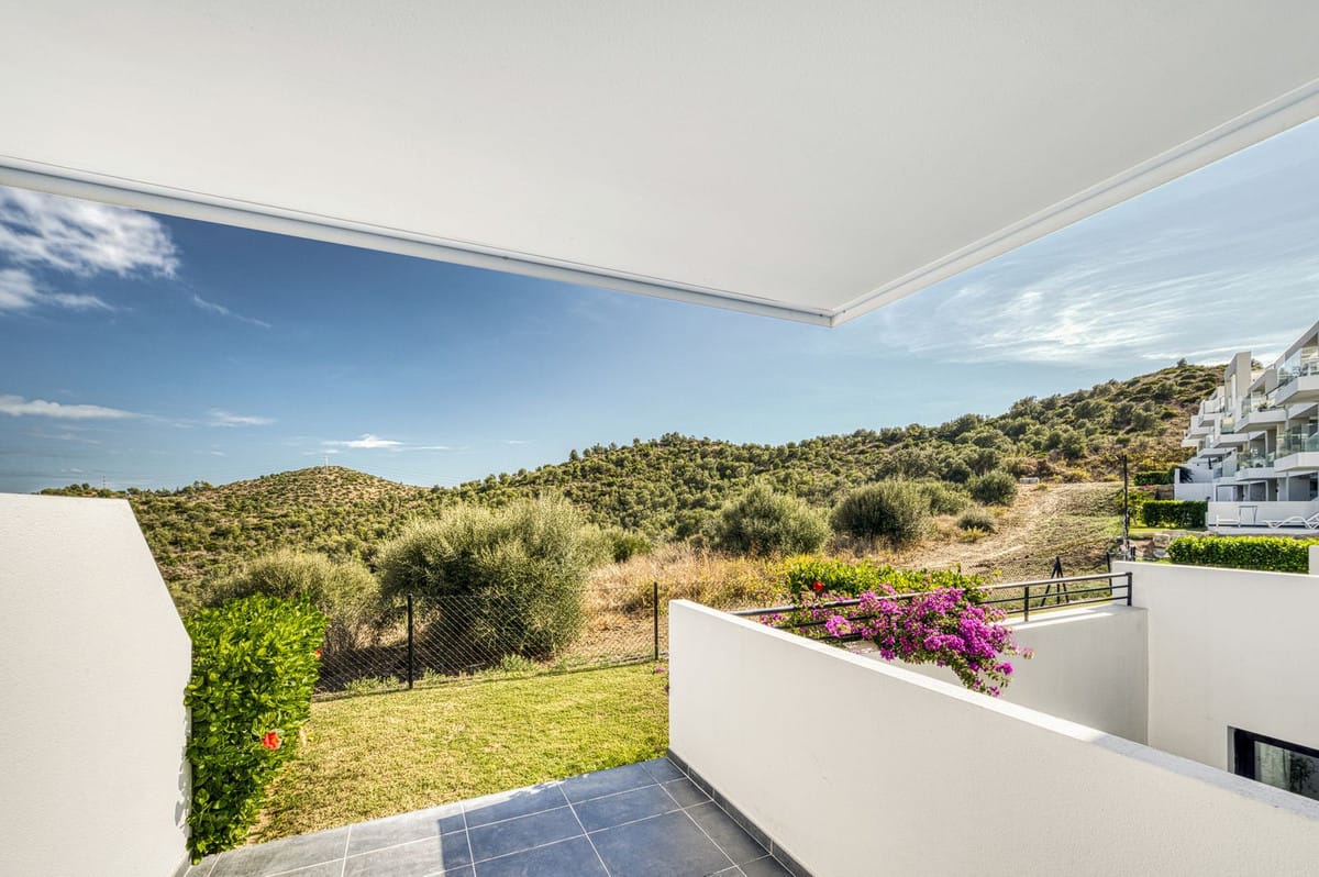 Luxe benedenverdiepingsloft met 1 slaapkamer en panoramisch zee- en bergzicht in La Cala de Mijas in La Cala de Mijas - foto 13