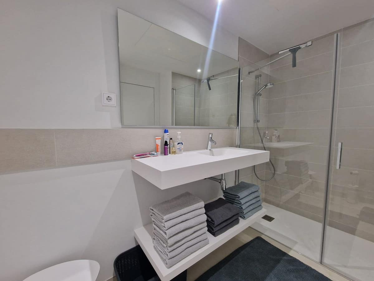 Luxe 3-slaapkamer appartement met zeezicht in Higuerón, Fuengirola in Higueron - foto 18