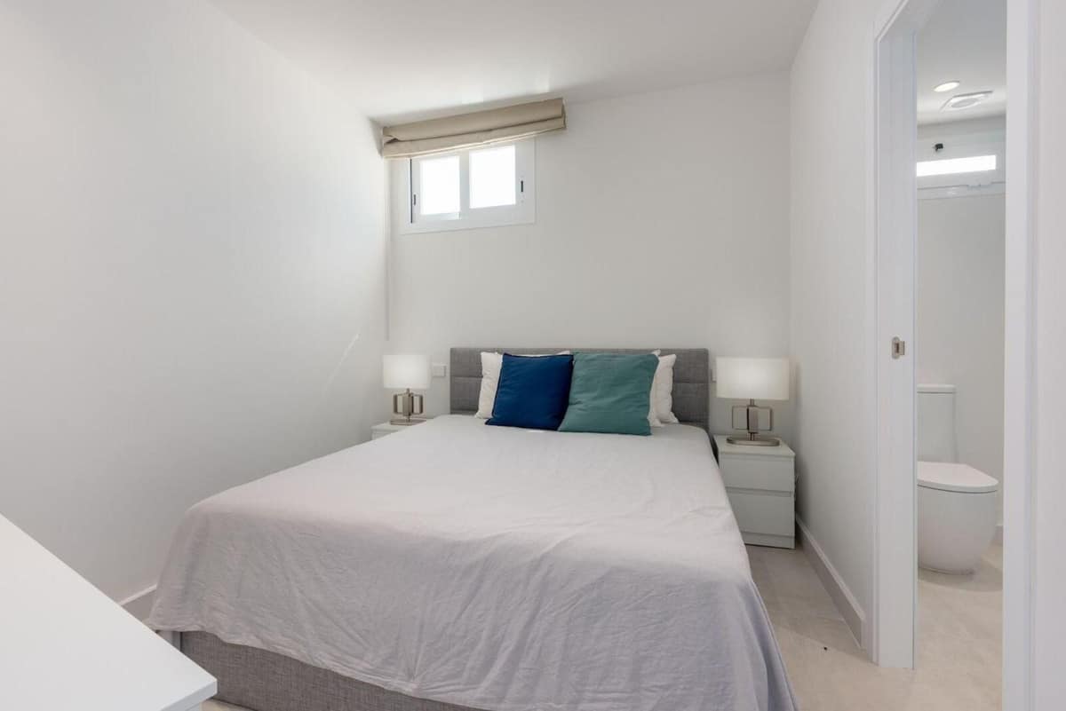 2-slaapkamer appartement aan de frontlinie van Puerto Banús in Puerto Banús - foto 9
