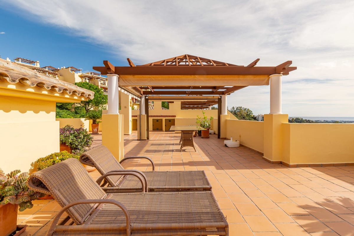 3-slaapkamer penthouse direct aan Los Arqueros Golf & Country Club in Los Arqueros - foto 9