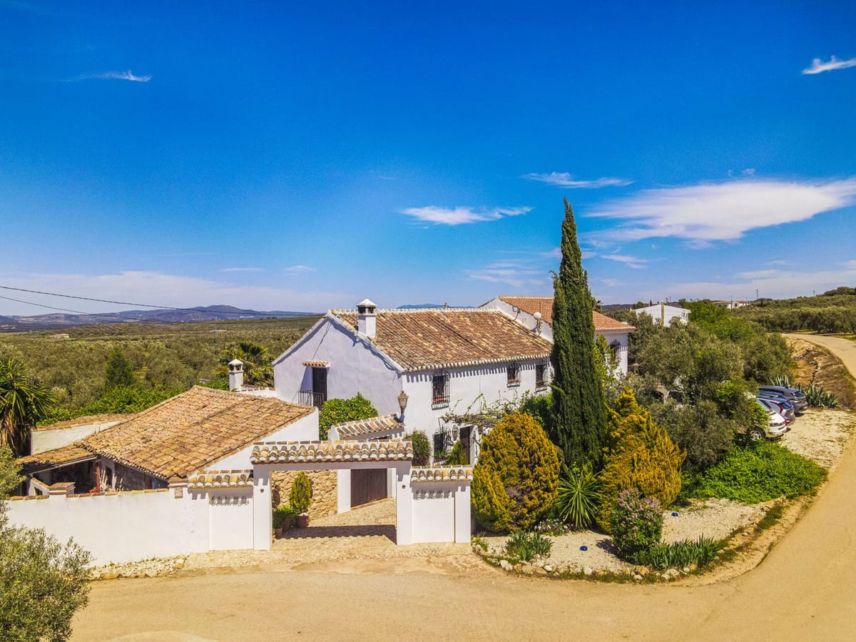 8-slaapkamerwoning in Villanueva del Trabuco in Villanueva del Trabuco - foto 2