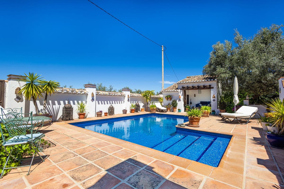 8-slaapkamerwoning in Villanueva del Trabuco in Villanueva del Trabuco - foto 5