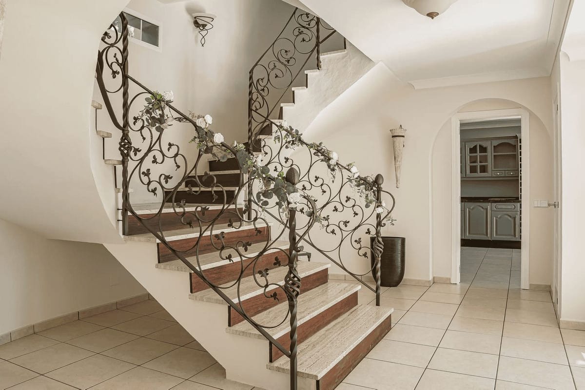 Luxe villa met 4 slaapkamers in Estepona in Estepona - foto 12