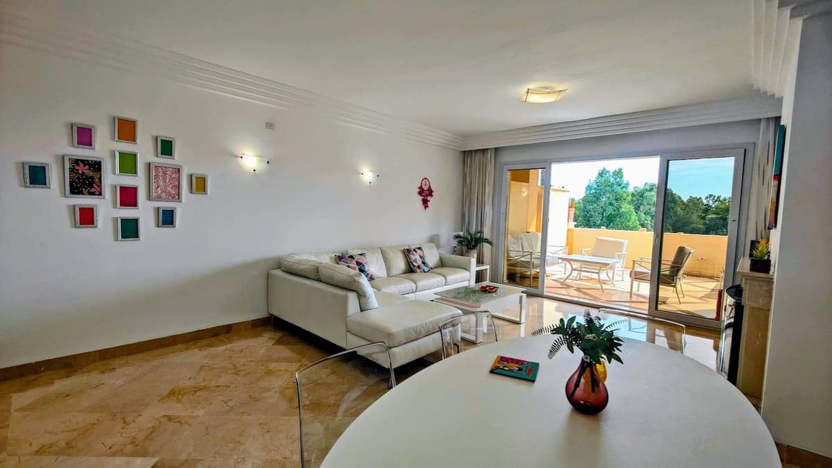 Drie-slaapkamer appartement in Majestic Hills, Casares in Casares - foto 10