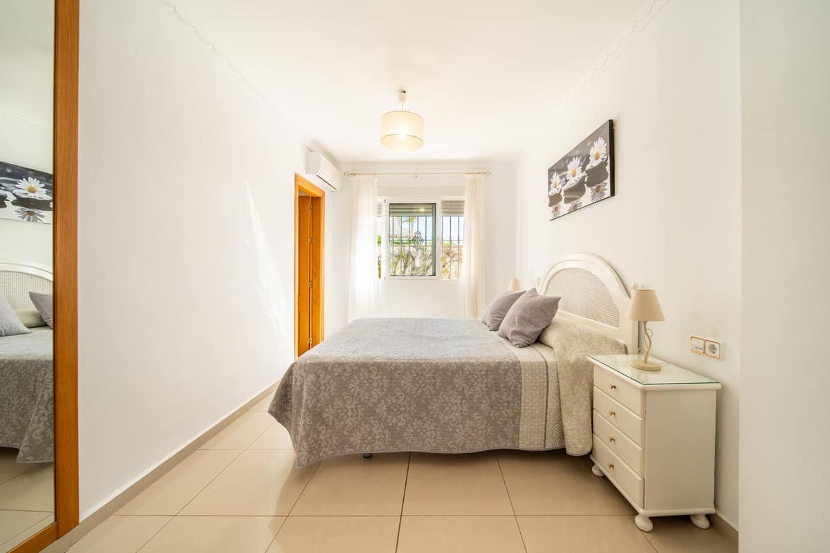4-slaapkamer villa met zeezicht in Torreblanca, Fuengirola in Torreblanca - foto 14