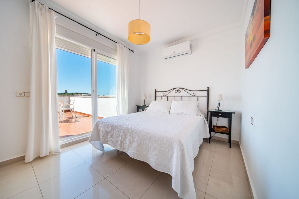 4-slaapkamer villa met zeezicht in Torreblanca, Fuengirola in Torreblanca - foto 15