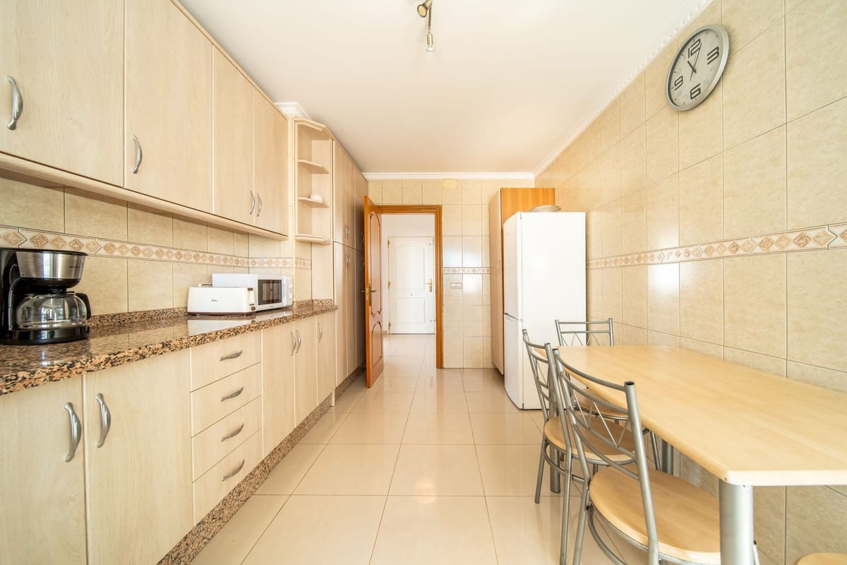 4-slaapkamer villa met zeezicht in Torreblanca, Fuengirola in Torreblanca - foto 7
