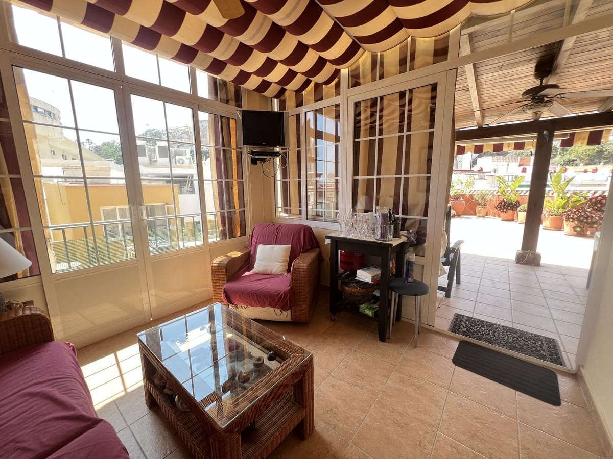 Drie-slaapkamer duplex-appartement aan zee in Torremolinos in Torremolinos - foto 3