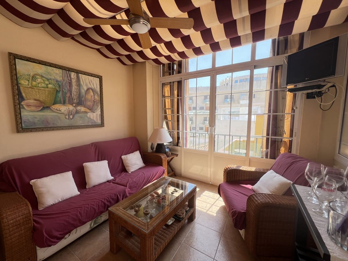Drie-slaapkamer duplex-appartement aan zee in Torremolinos in Torremolinos - foto 4