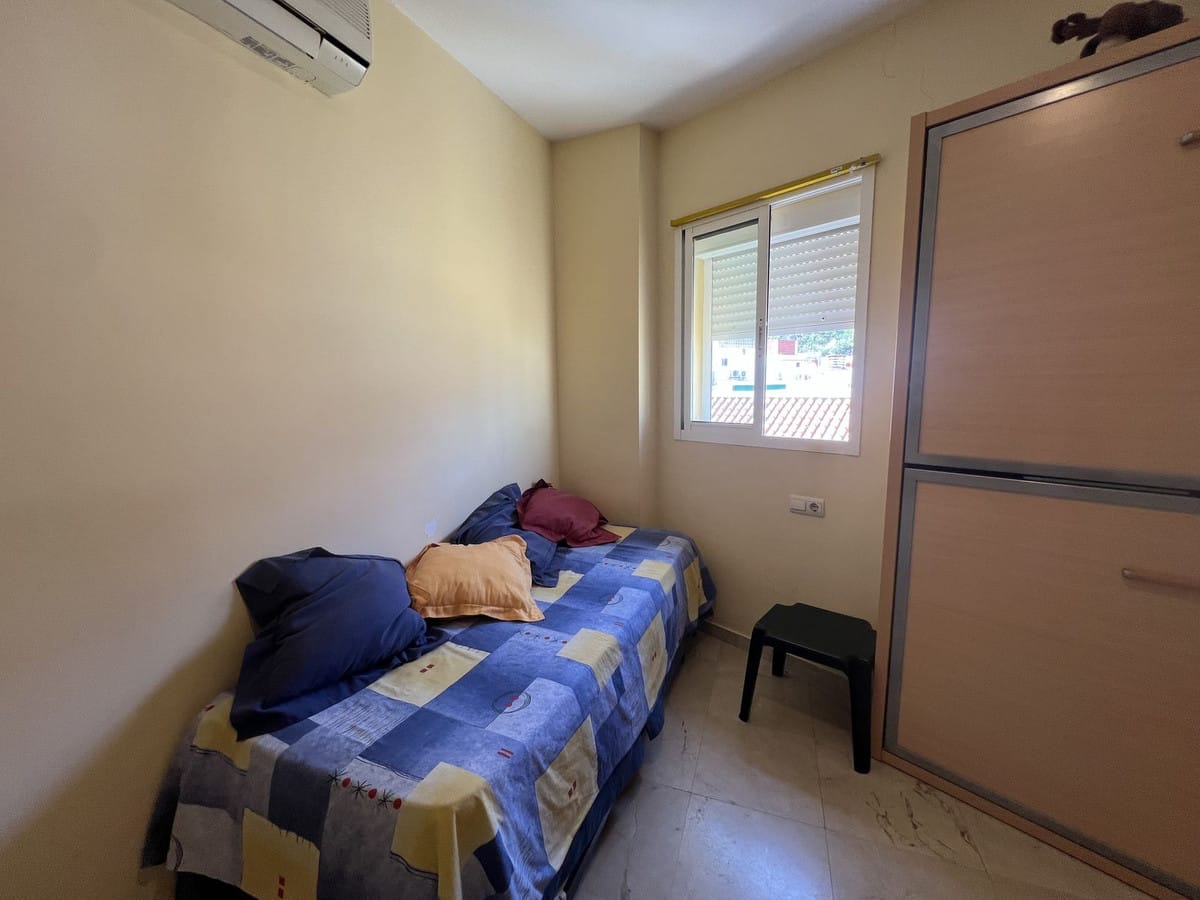 Drie-slaapkamer duplex-appartement aan zee in Torremolinos in Torremolinos - foto 5