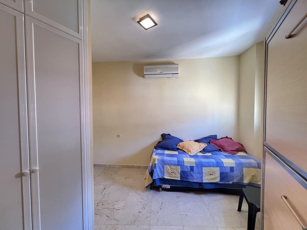 Drie-slaapkamer duplex-appartement aan zee in Torremolinos in Torremolinos - foto 6