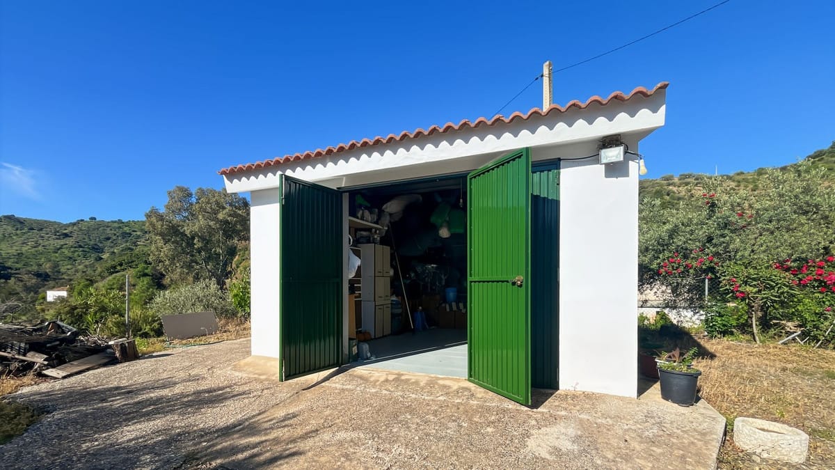 Finca met 4 slaapkamers nabij Comares in Comares - foto 3