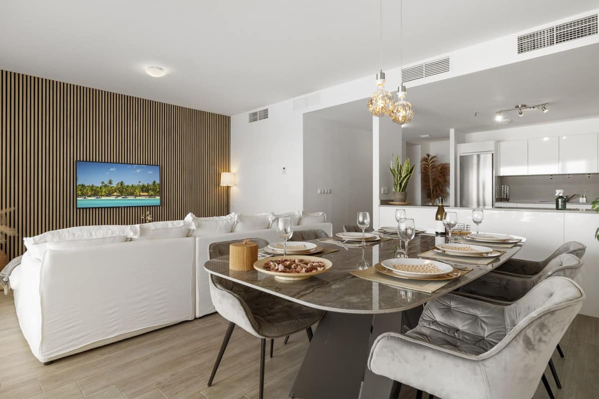 Drie-slaapkamer appartement in Cabopino met panoramisch zeezicht in Cabopino - foto 15