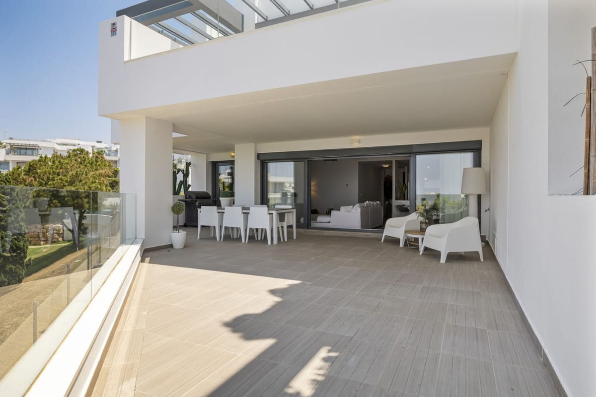Drie-slaapkamer appartement in Cabopino met panoramisch zeezicht in Cabopino - foto 6