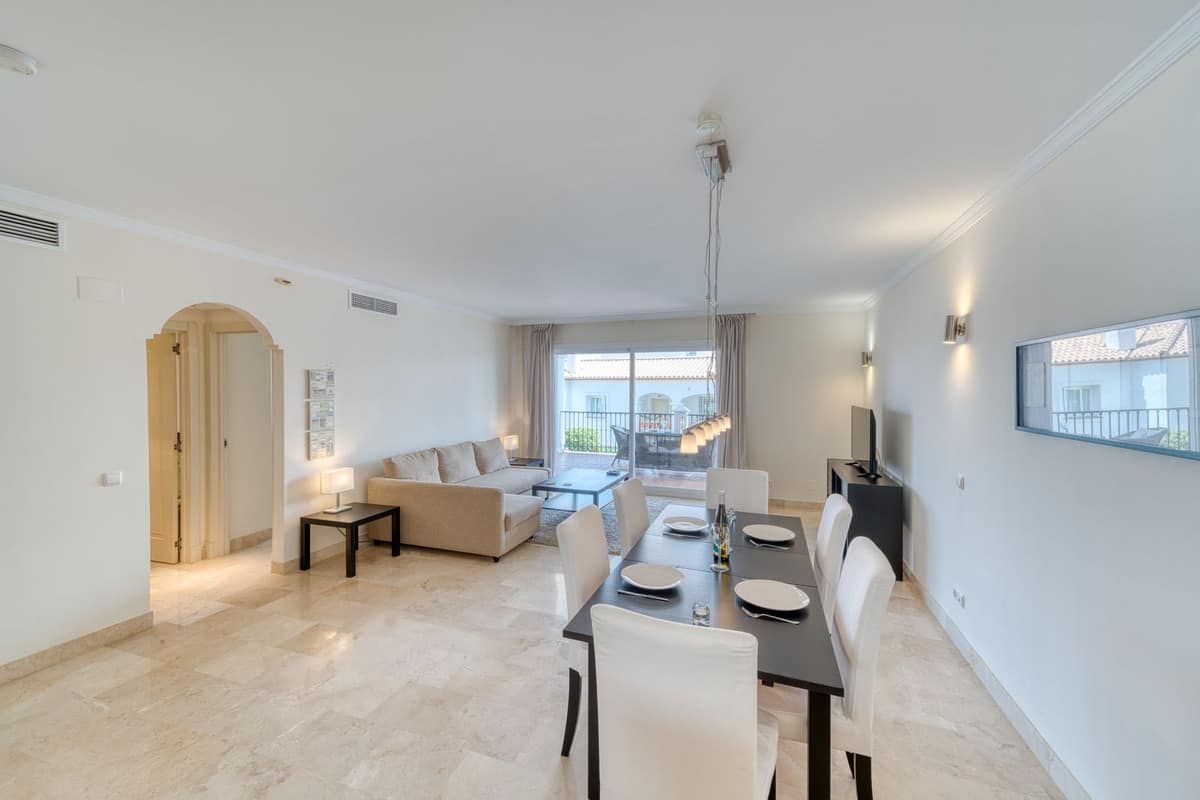 Appartement met twee slaapkamers in Calahonda in Calahonda - foto 14
