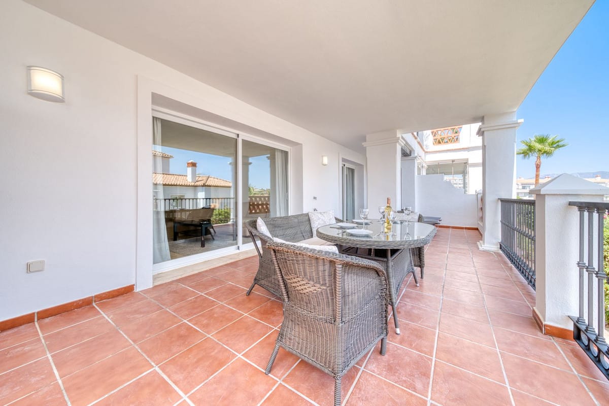 Appartement met twee slaapkamers in Calahonda in Calahonda - foto 17