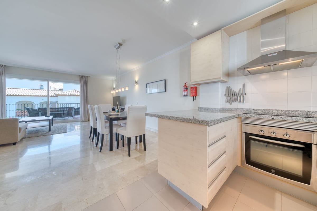 Appartement met twee slaapkamers in Calahonda in Calahonda - foto 9