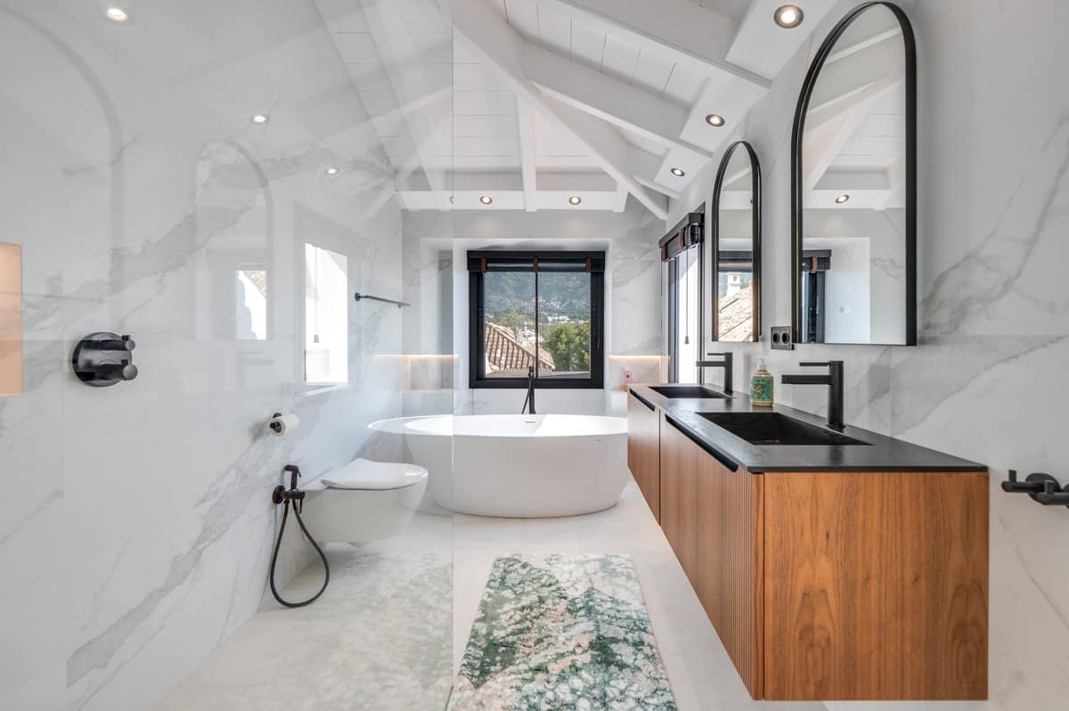Drie-slaapkamer duplex penthouse op Marbella’s Golden Mile in The Golden Mile - foto 2