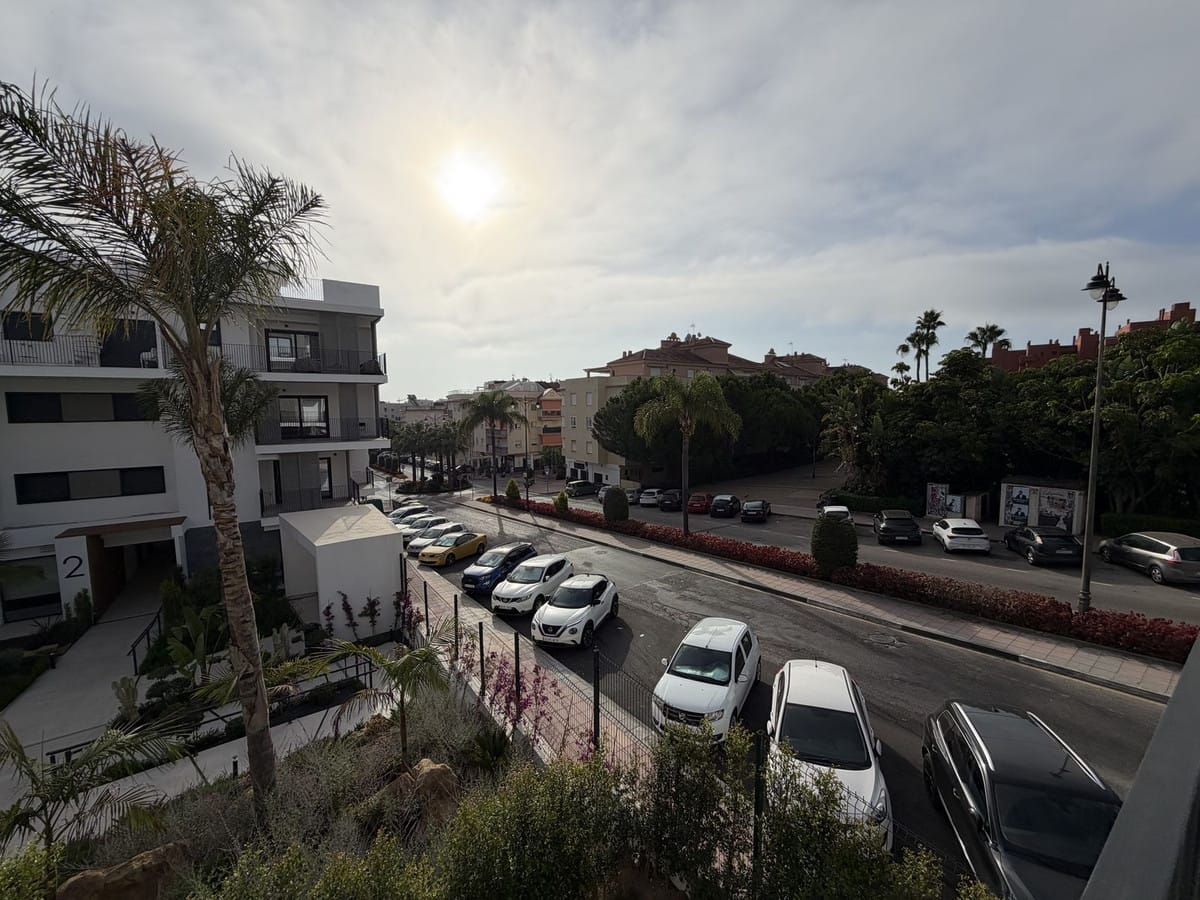 Drie-slaapkamerappartement in Estepona in Estepona - foto 14