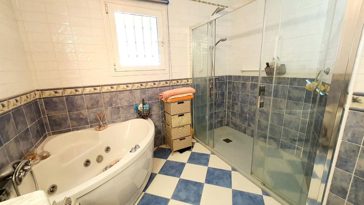 4-slaapkamer villa in Torreblanca in Torreblanca - foto 4