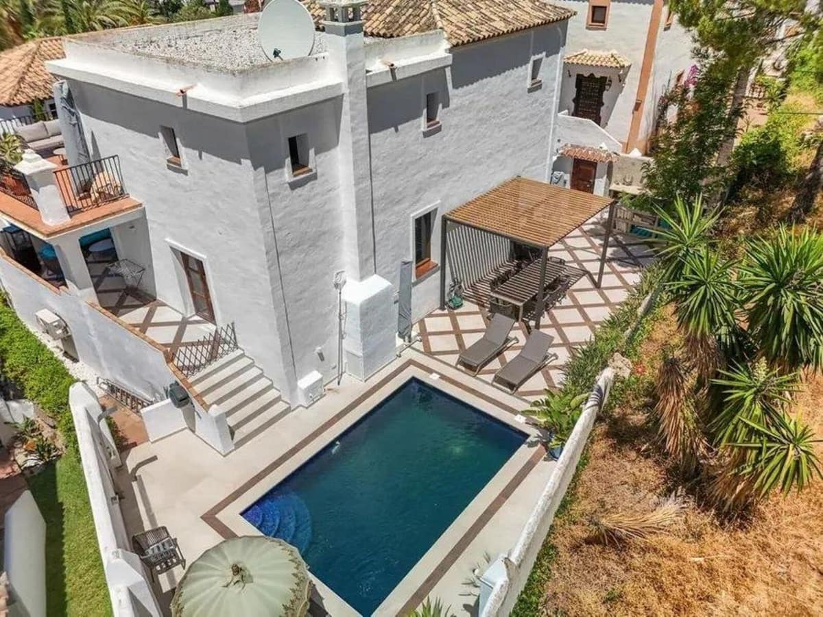 4-slaapkamer villa in Selwo, Estepona in Selwo - foto 15