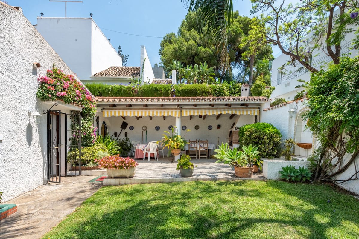 3-slaapkamer villa in Nueva Andalucía in Nueva Andalucía - foto 2