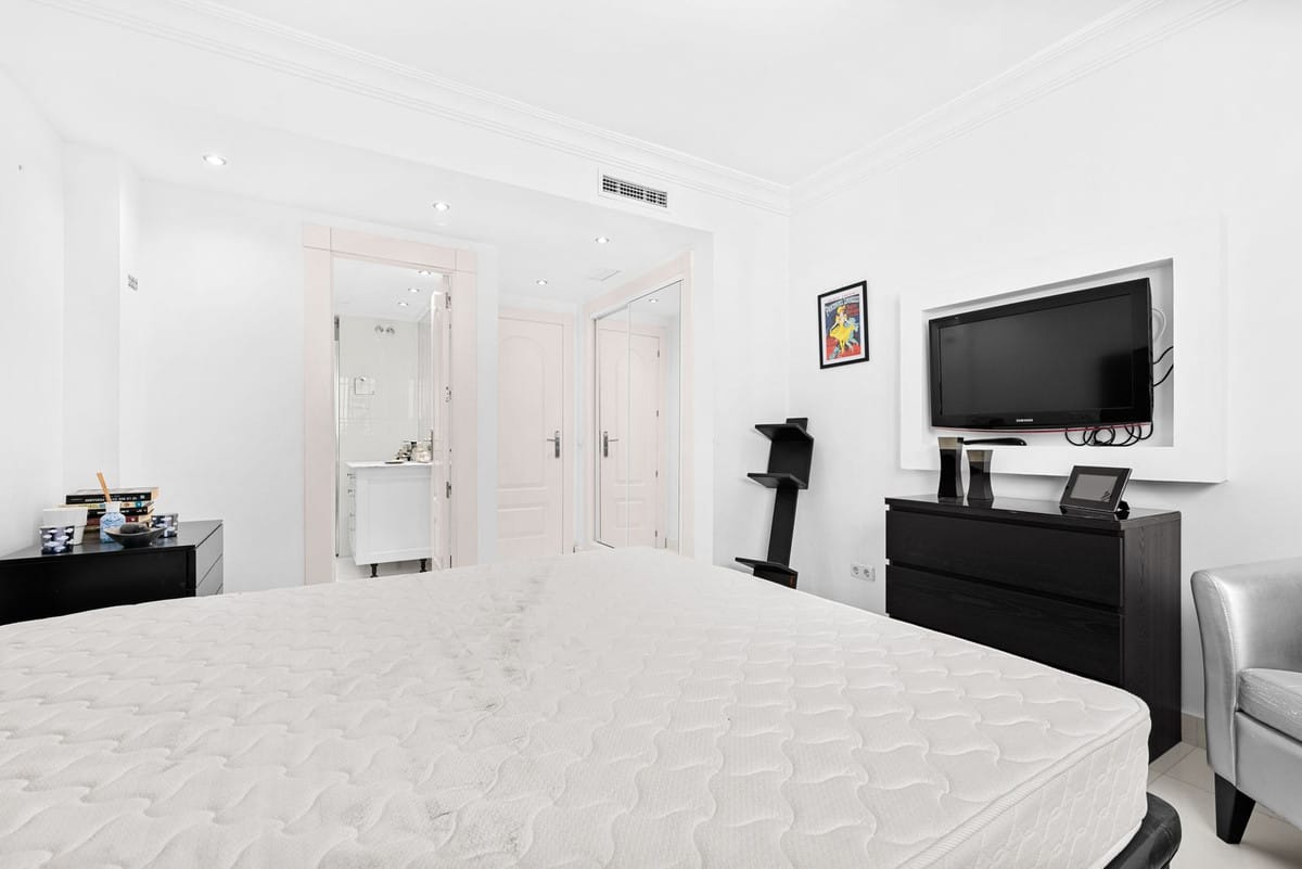 Frontline Beach appartement met 4 slaapkamers, Marbella Golden Mile in Marbella - foto 11