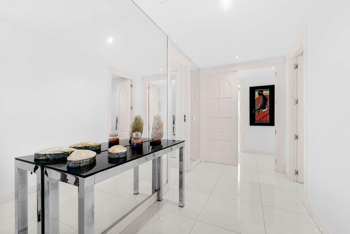 Frontline Beach appartement met 4 slaapkamers, Marbella Golden Mile in Marbella - foto 15