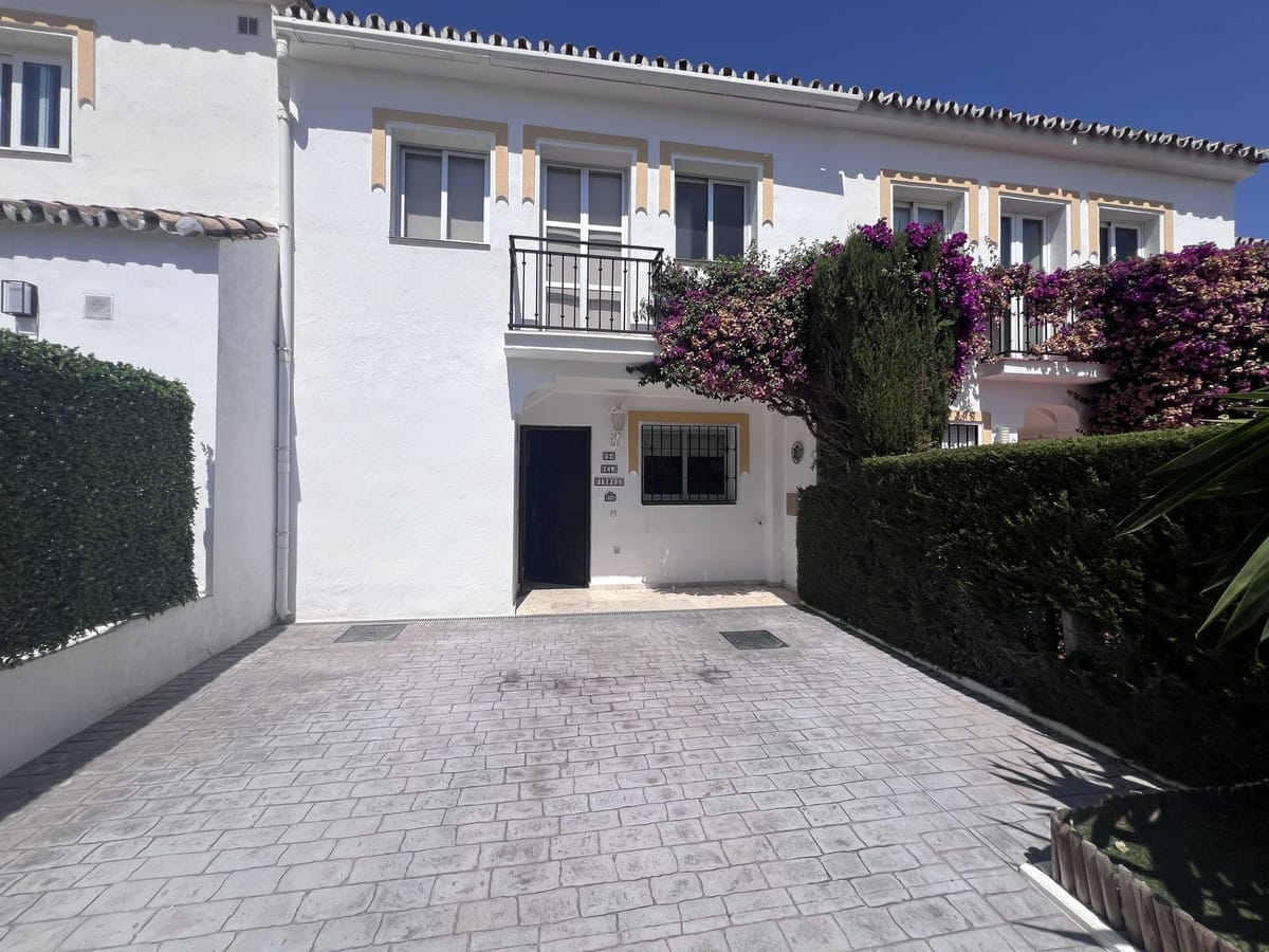 Drie slaapkamers stadswoning aan frontline golf in El Paraíso in El Paraiso - foto 20