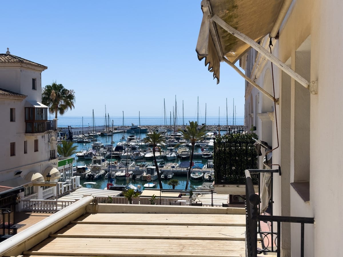 Appartement met 2 slaapkamers in La Duquesa in La Duquesa - foto 2